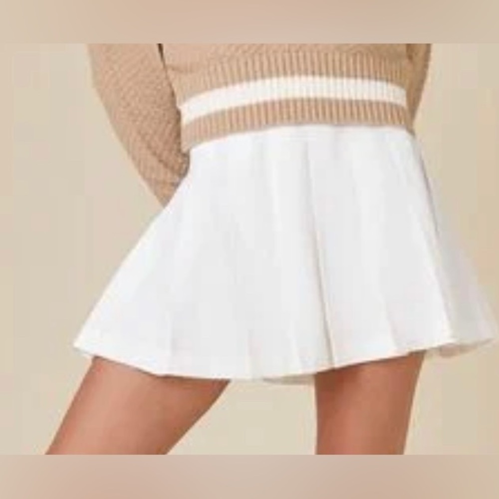 White mini skirt